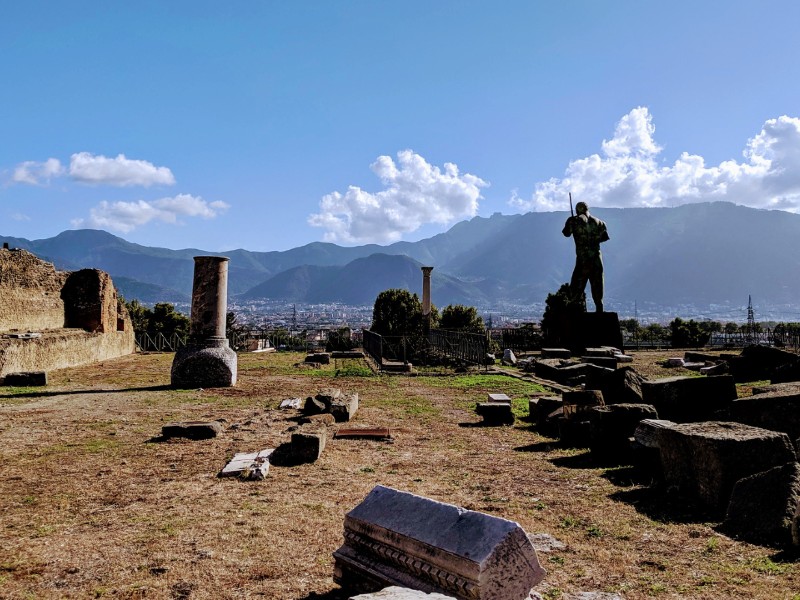 From Naples: Pompeii & Napoli Ultimate Day Trip with Pizza Feast