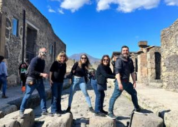 Pompeii Guided Tour from Rome with Wine & Lunch